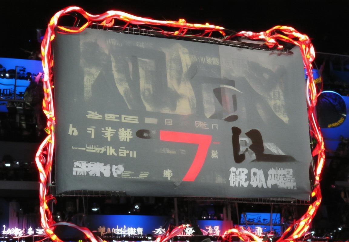 LCK焦点战：T1惜败GEN，Faker状态引发英雄联盟粉丝热议