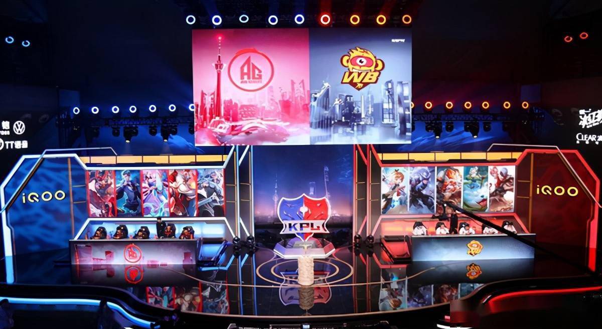 王者荣耀小游戏开启测试：碎片化场景优化推动小游戏行业竞争升级，精品化小游戏加速DAU时代到来